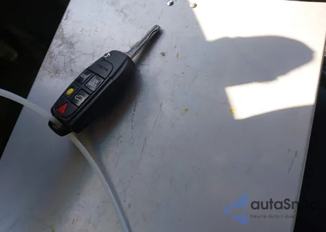 2008 Volvo S60 2.5T z USA, uszkodzony, nr VIN YV1RS592782685594